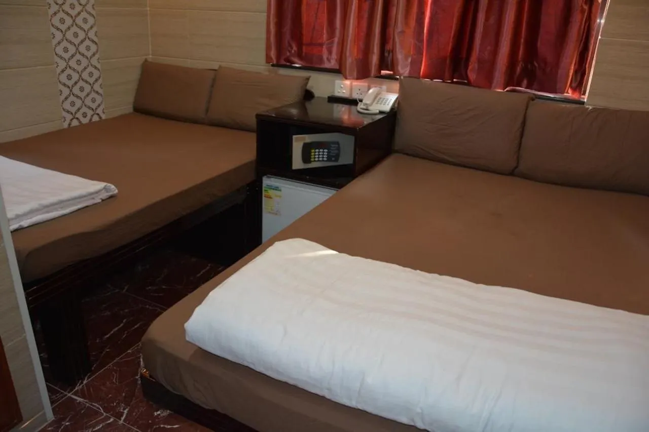 Everest Base Camp Hostel Hong Kong 0*,  China