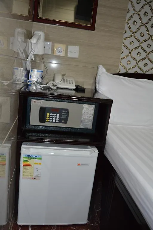 Everest Base Camp Hostel Hong Kong Guest house